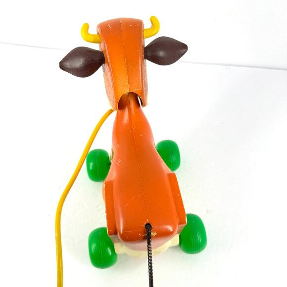 Vintage Fisher Price Cow Pull Toy #132 1960s Plastic Litho Collectible - Picture 4 of 7